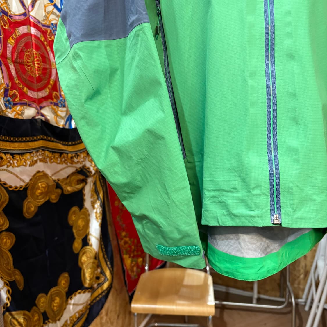 살로몬 고어텍스 액티브 윈드브레이커 자켓 상품이미지3