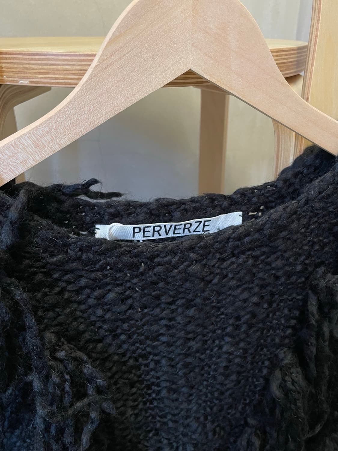 퍼버즈 니트 상품이미지4