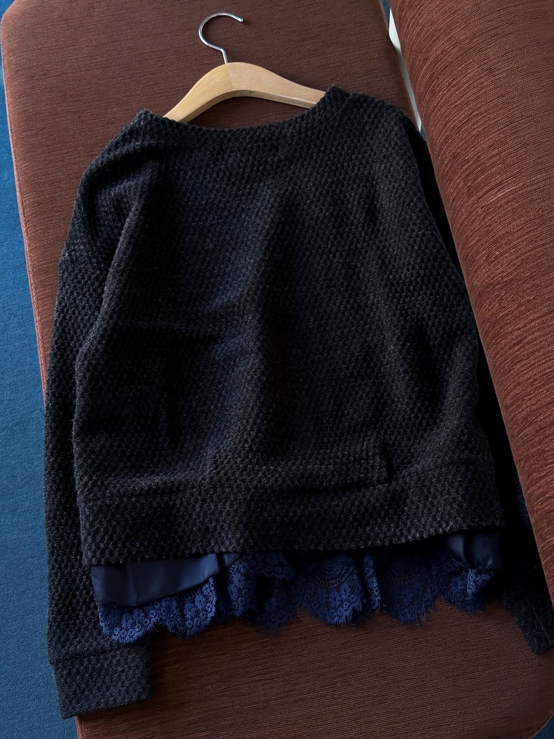 Fake layer design finish stretched knit  상품이미지4