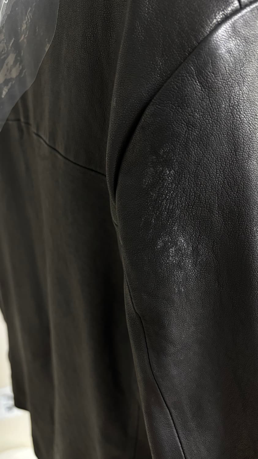 쿠어 램스킨 워시드 쓰리 버튼 블레이저 (블랙)  상품이미지3