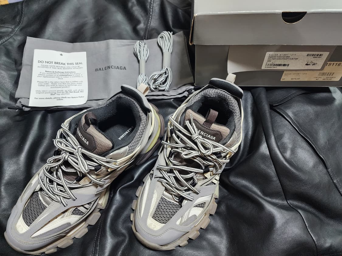 발렌시아가 트랙슈즈 42 265 270 275 상품이미지1