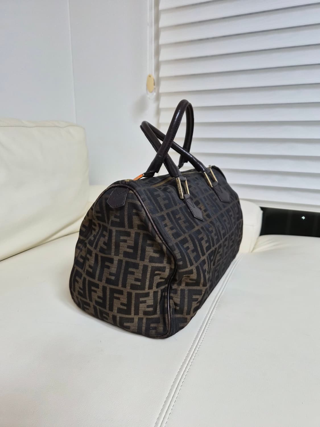 펜디정품 보스톤백30 상품이미지3