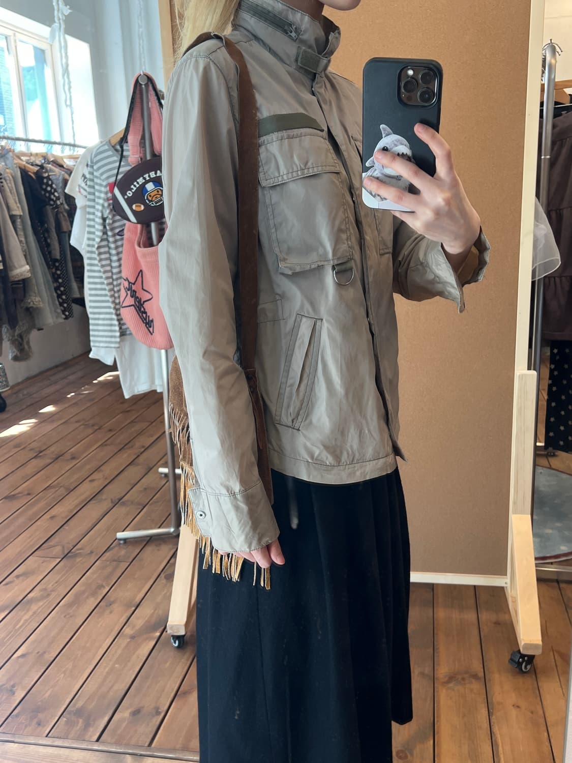 갭 베이지 나일론 카고 자켓 상품이미지5