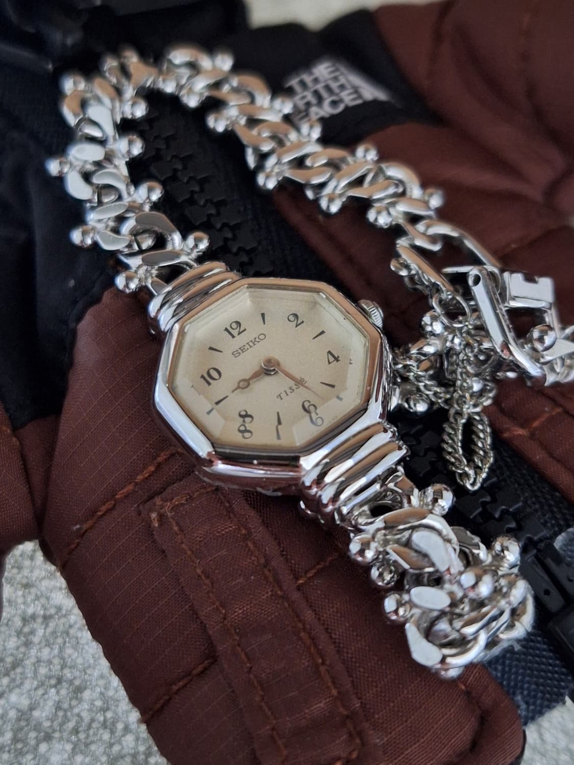 세이코 tisse 쿼츠 시계 판매합니다 상품이미지2