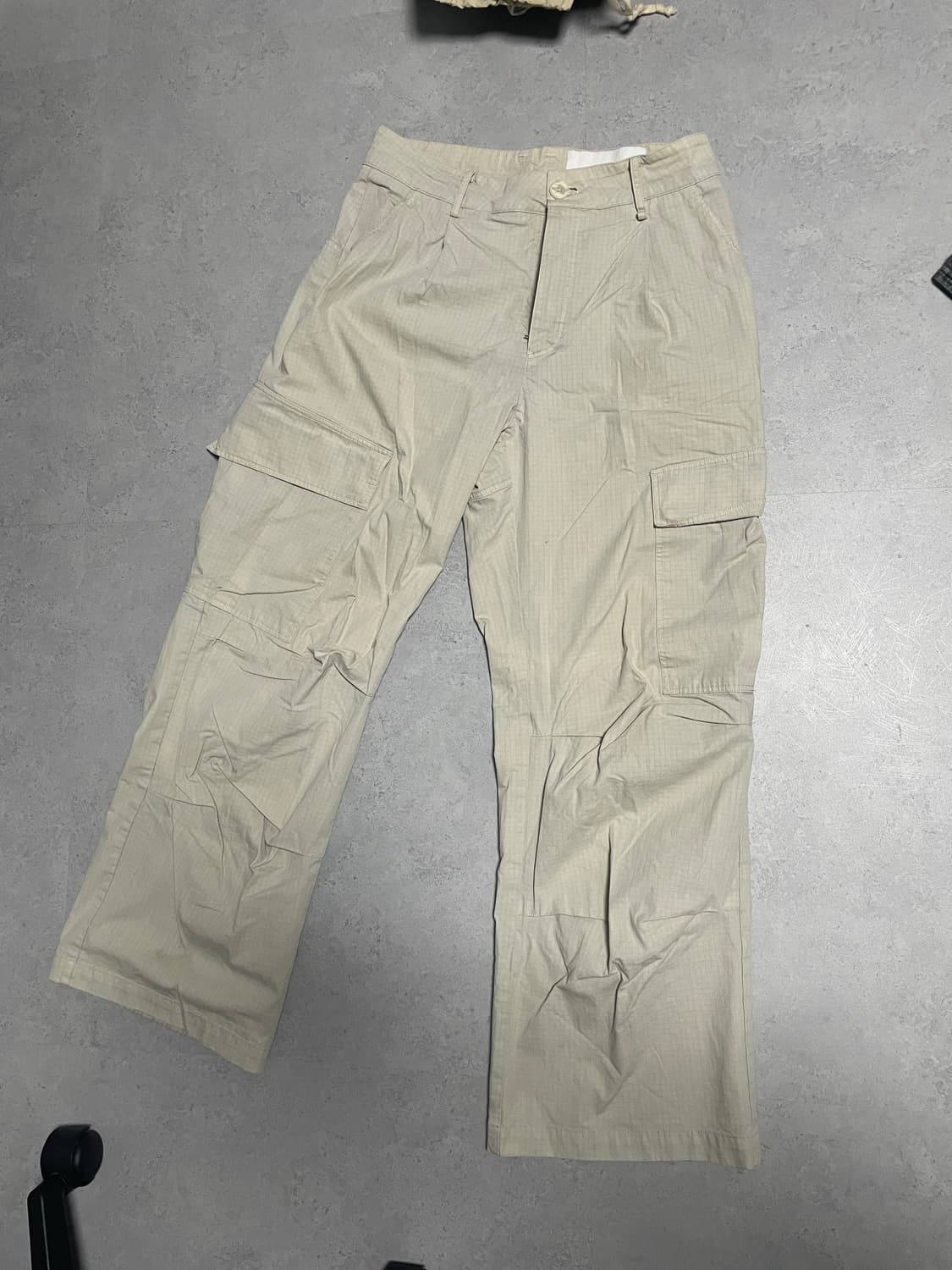 이예 립스탑 카고팬츠 초판 상품이미지2