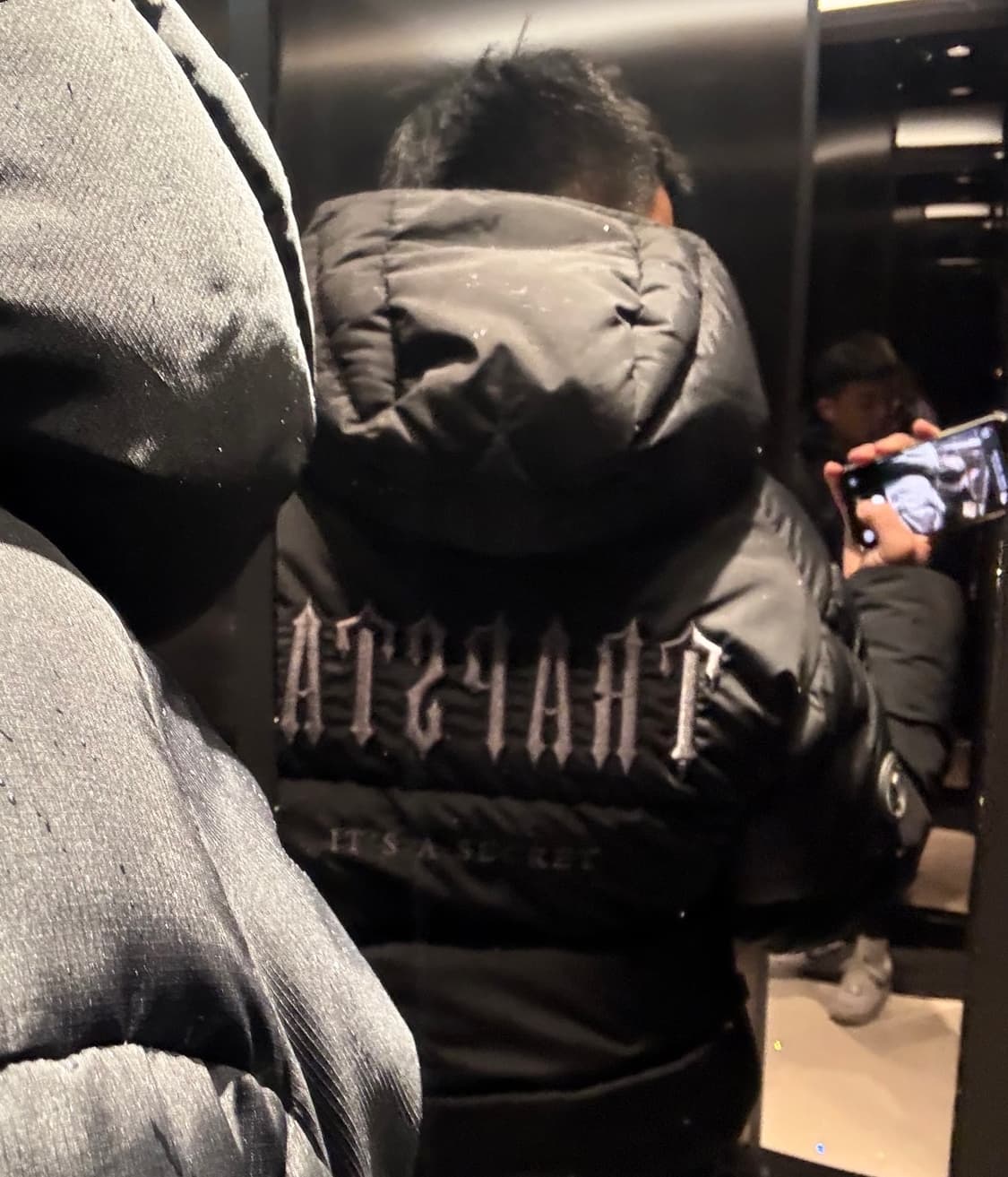 트랩스타 패딩 m 정품인증가능 상품이미지8