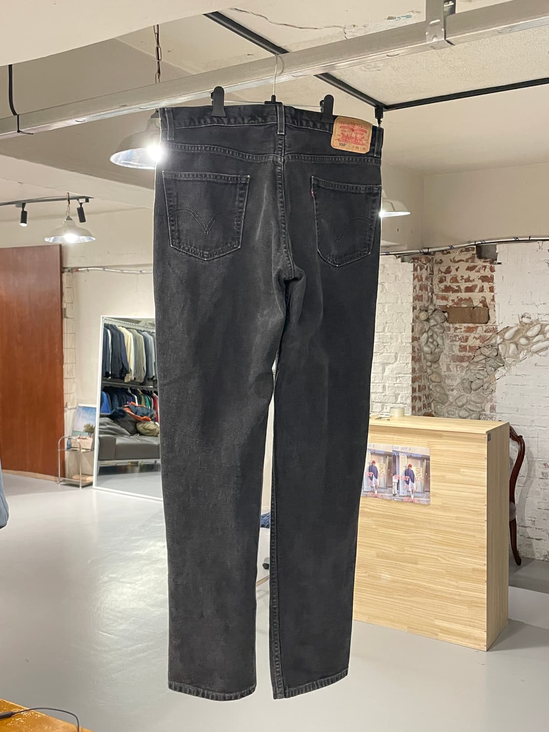 Levi's 550 흑청 데님 팬츠 상품이미지6