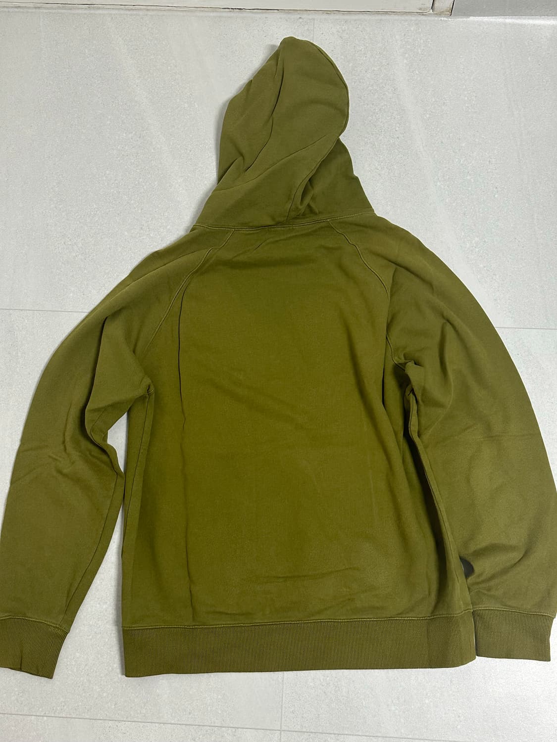 무신사 스탠다드 올리브 후드티 상품이미지2