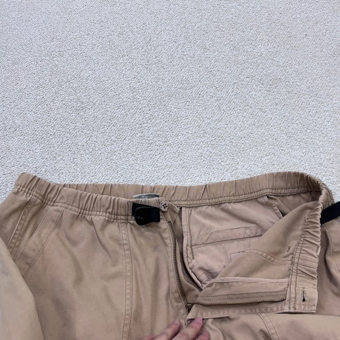 L 그라마치 남성 시그니처 웨빙 벨트 테이퍼드 팬츠 0619E 상품이미지4