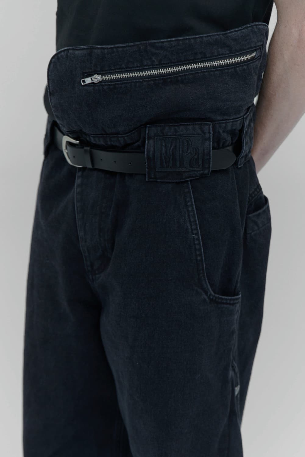 MPa SINGLE WAIST POCKET PANTS (BLACK) M 상품이미지7