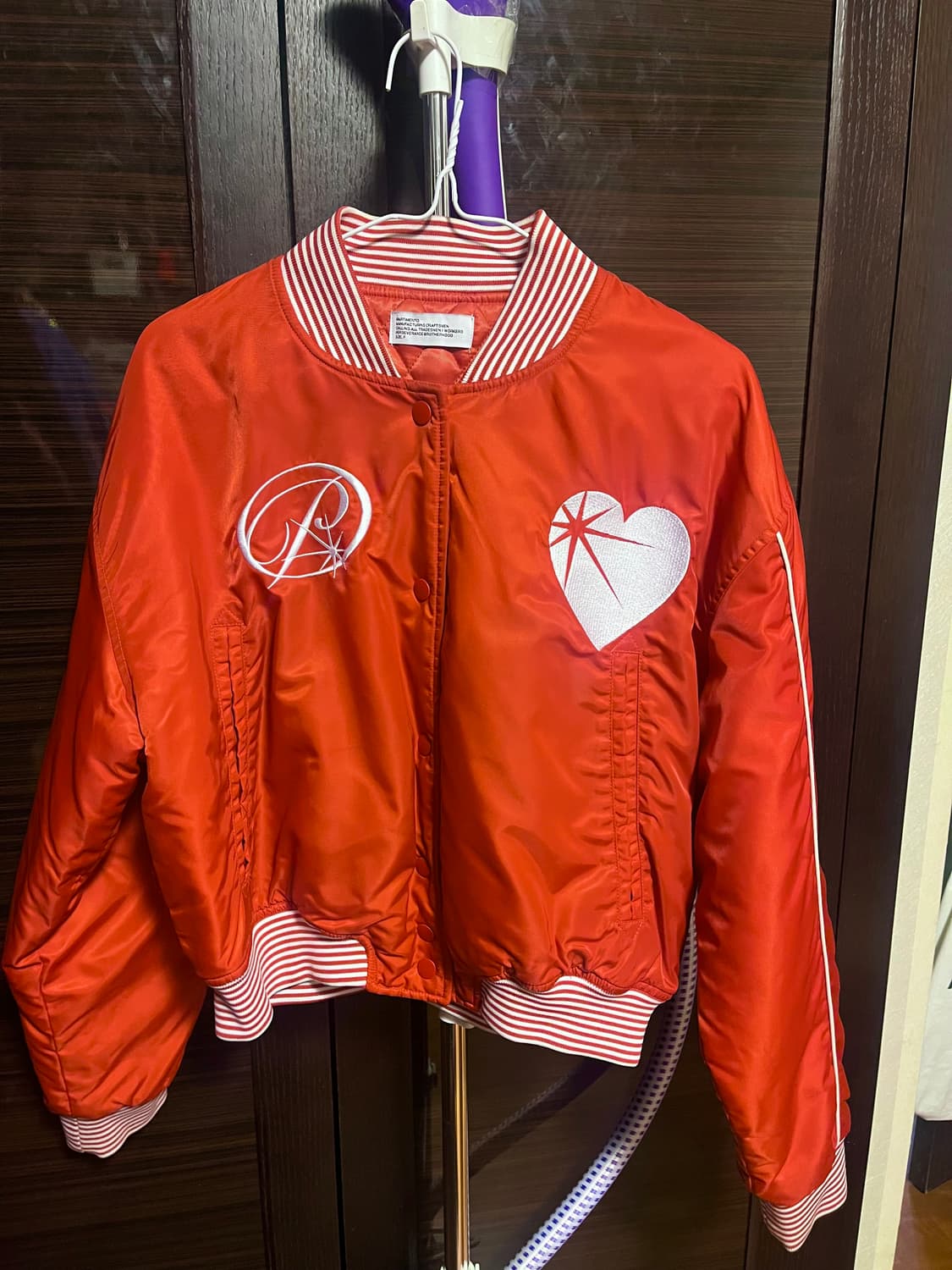 [남녀공용free]파르티멘토 우먼 심볼 패치 스타디움 자켓 레드 상품이미지1