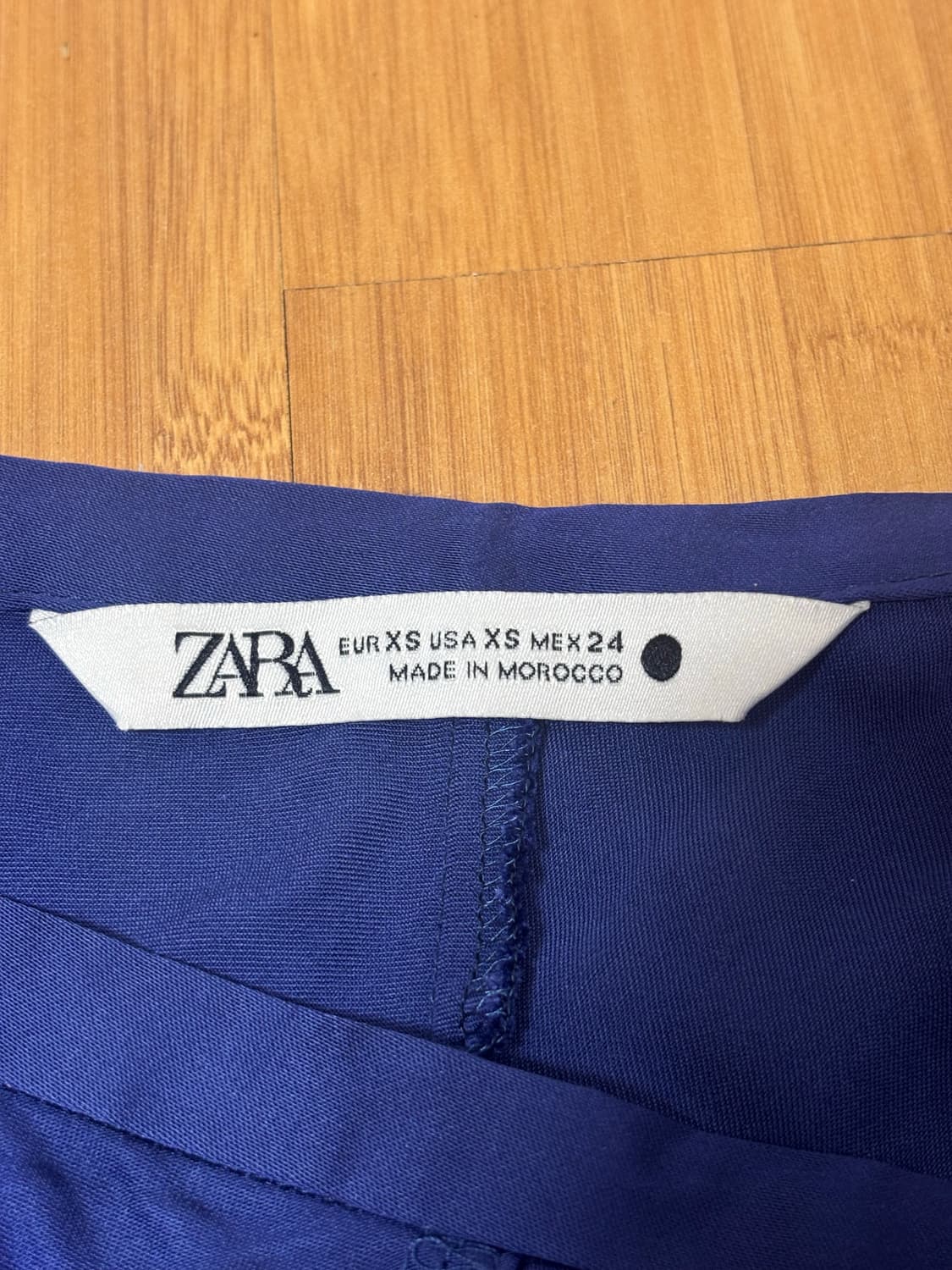 자라(ZARA) 코발트블루 새틴 롱스커트 상품이미지2