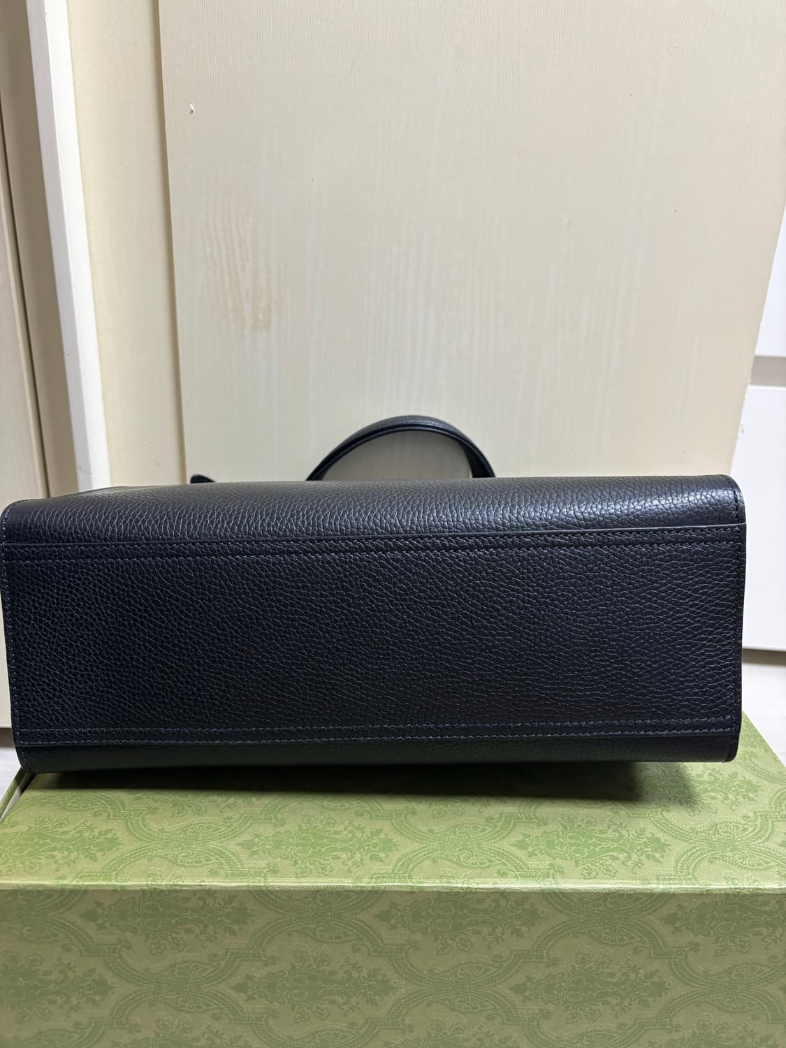 Gucci GG 마몽 탑핸들 플랩백 미디움 상품이미지6