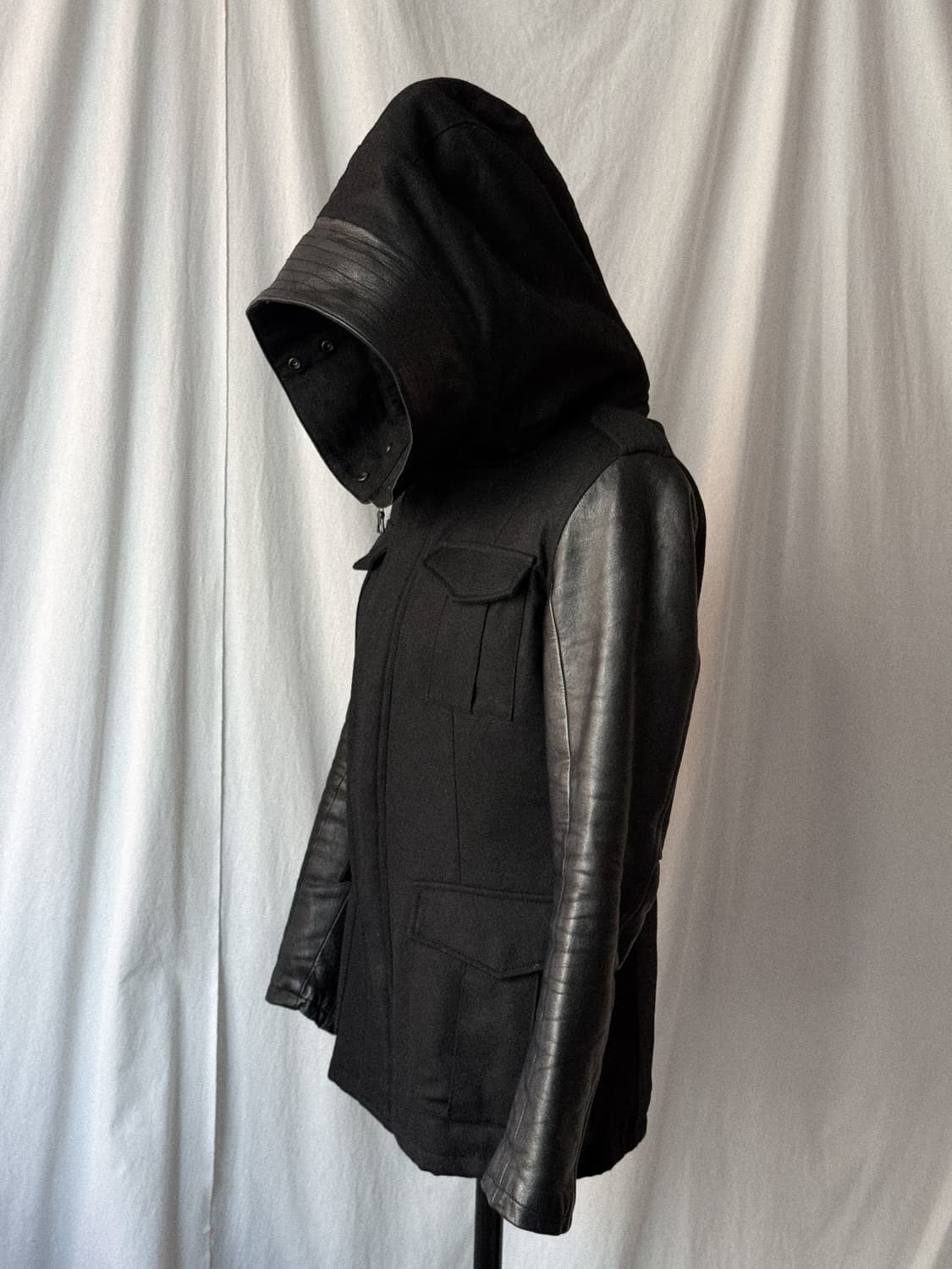 Isamu Katayama Backlash 후디드 레더 자켓 상품이미지1