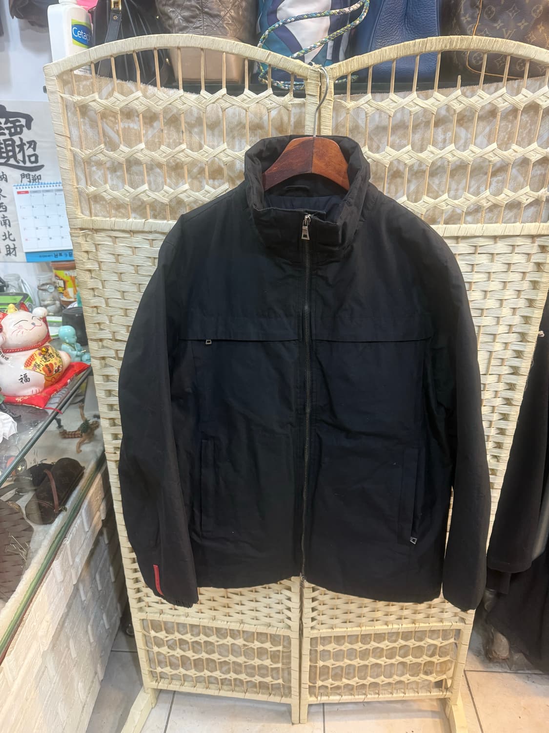 50/100 정품 프라다 고어텍스 패딩 팝니다 상품이미지1