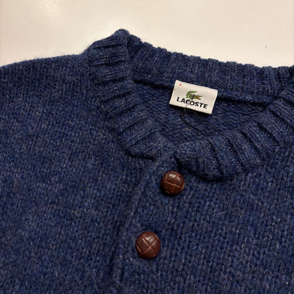 [3] 라코스테 버튼 네이비 니트 스웨터 B400 상품이미지5