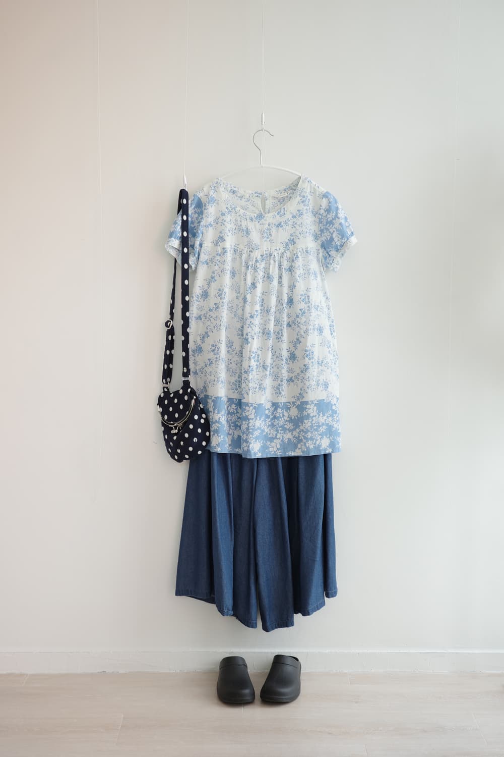 Pyumosso blue&white flower smock dress 상품이미지5