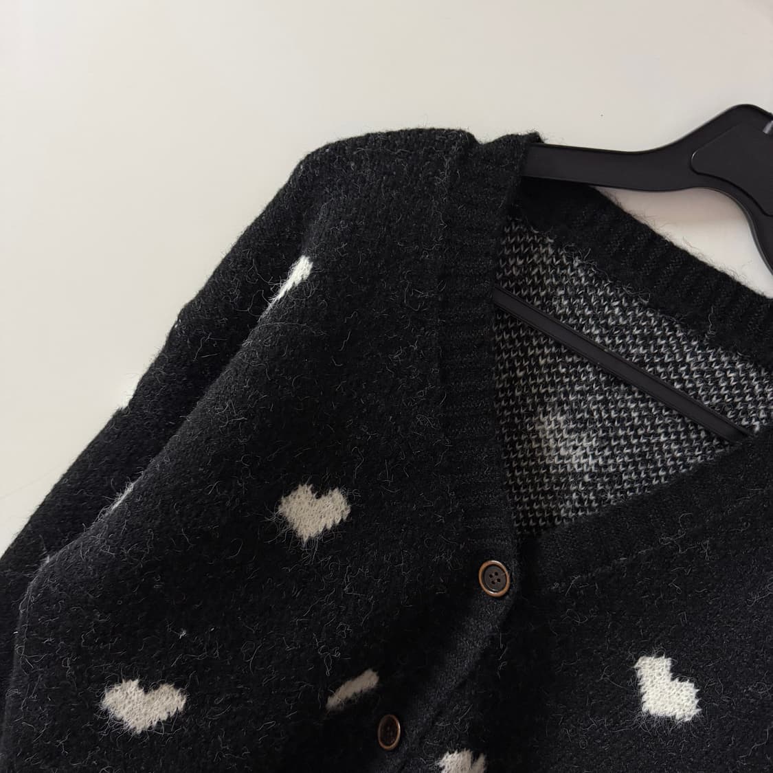 새상품 여자 브이넥 하트 가디건 상품이미지2