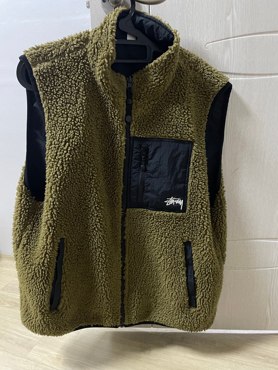 스투시 쉐르파 베스트 올리브 상품이미지1