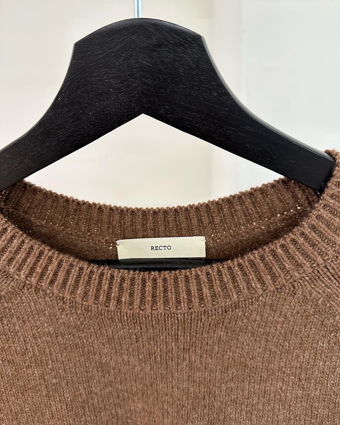 렉토 브라운 금장 메리노울 니트  상품이미지7