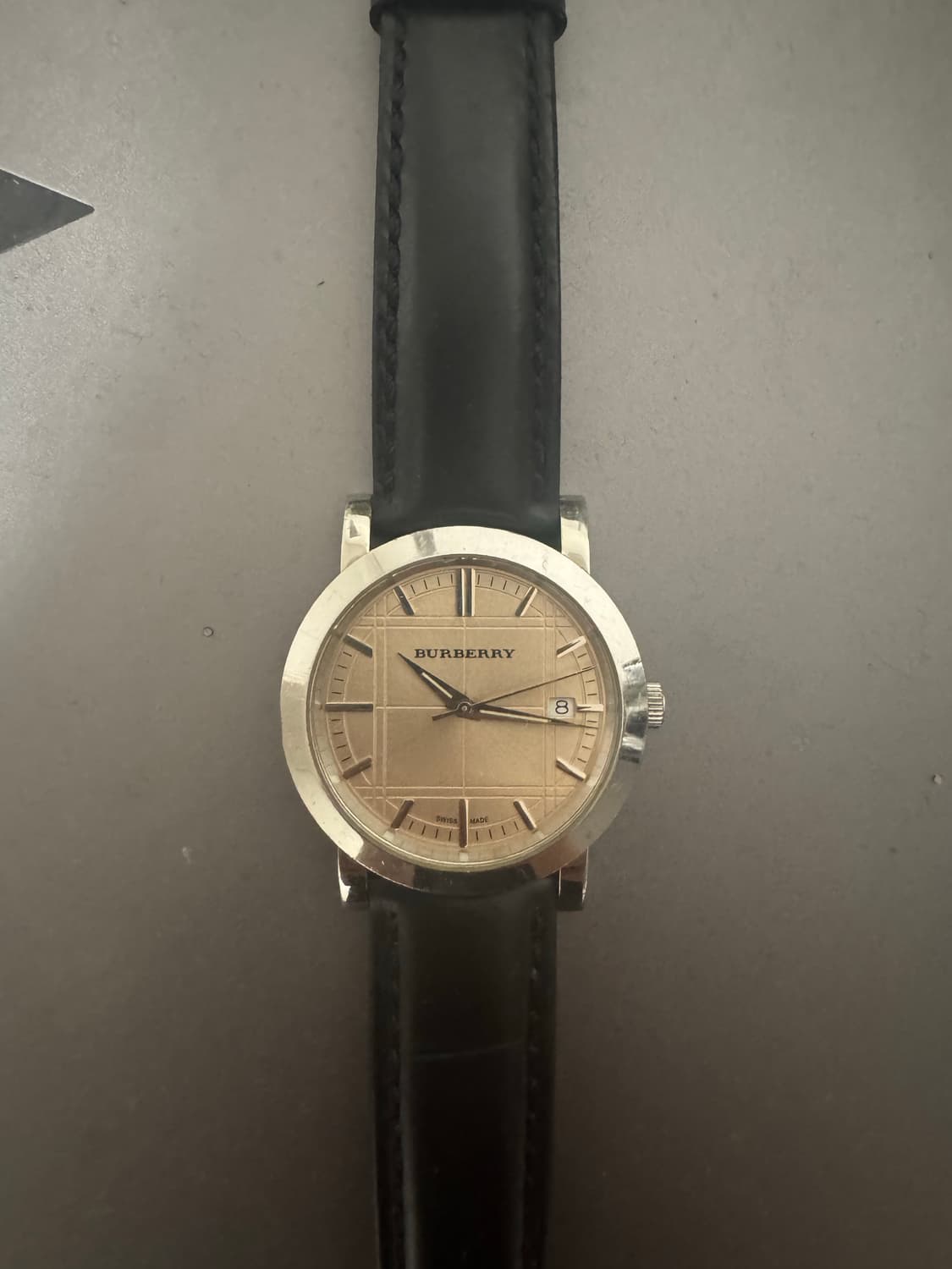 급매) 버버리 쿼츠 시계 상품이미지1