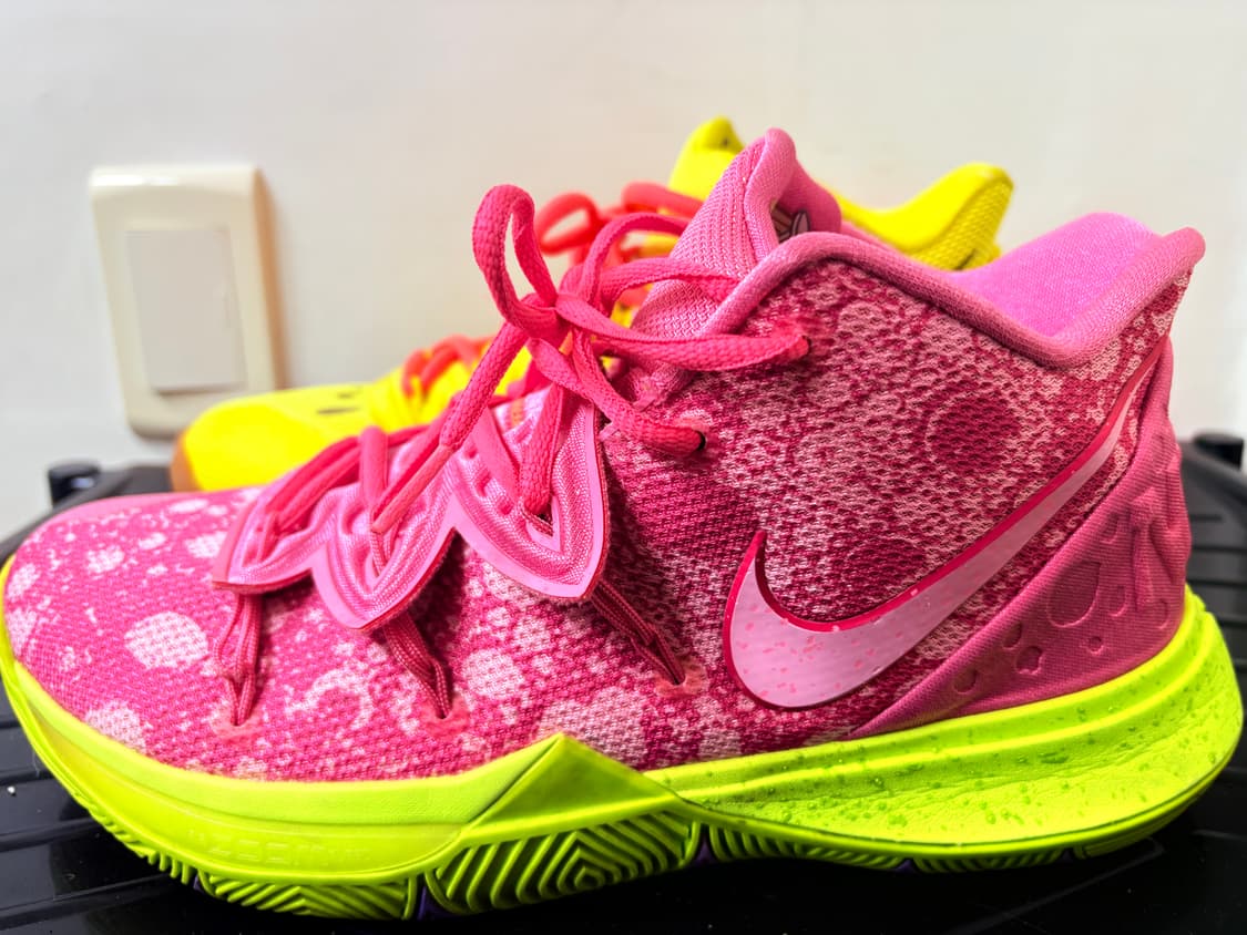 나이키 카이리5 스폰지밥 뚱이 에디션 상품이미지3