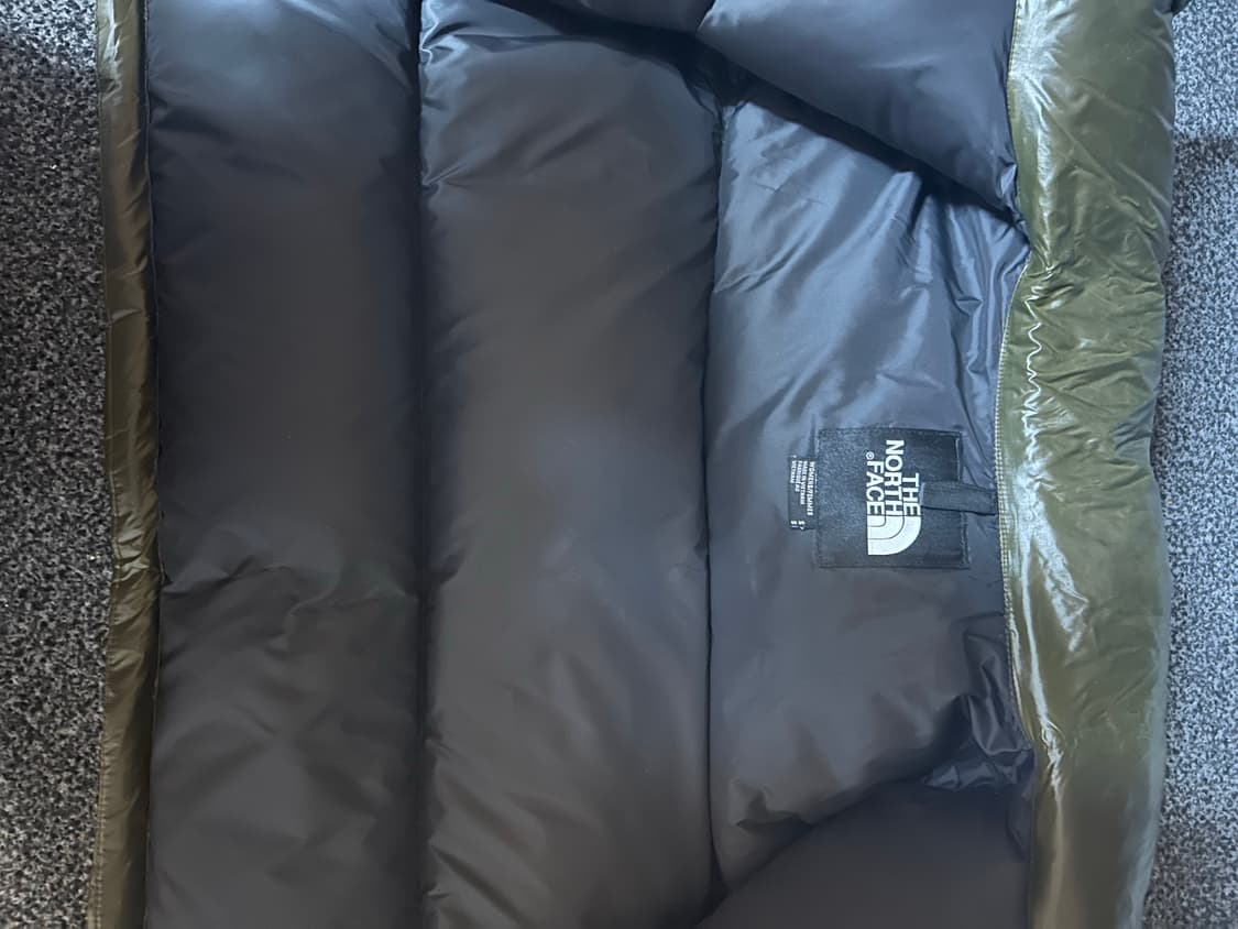 노스페이스 브라운카키 패딩 상품이미지4