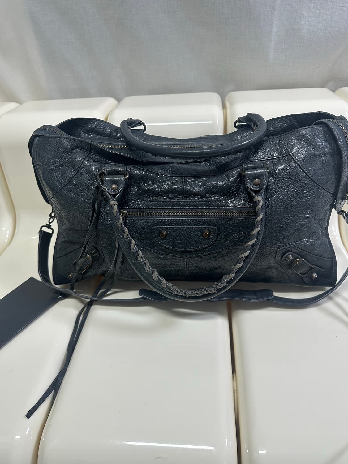 [A 정품] 발렌시아가 시티 모터백 파트타임 그레이 상품이미지3