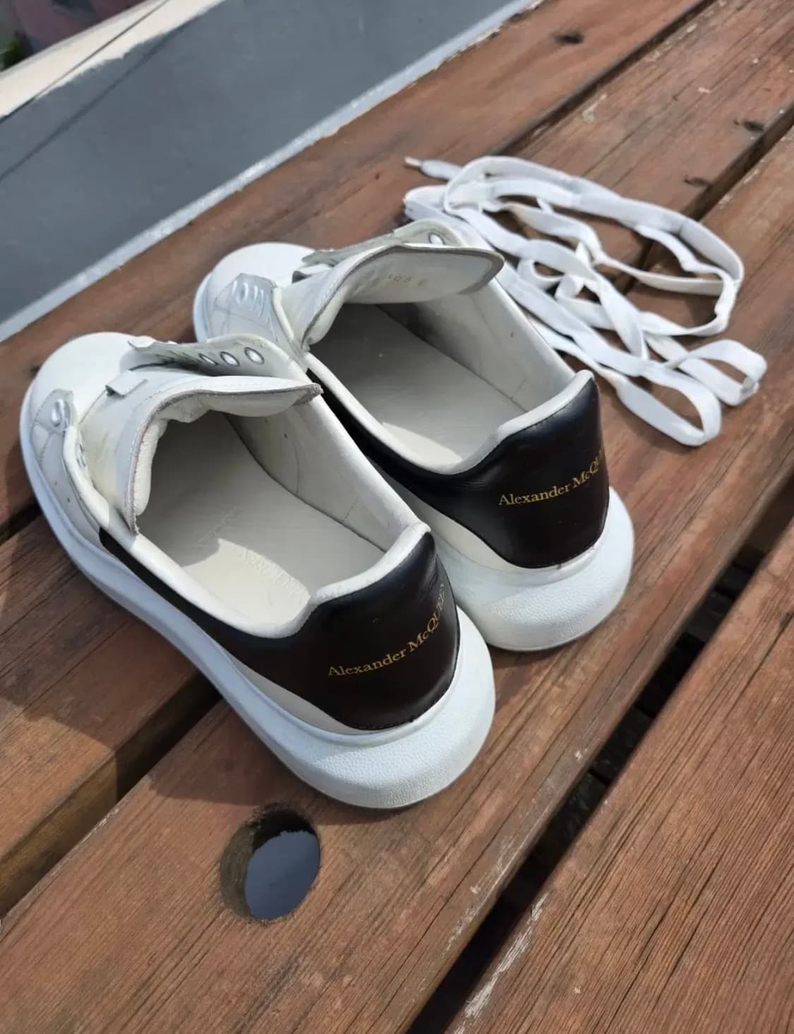 알렉산더 맥퀸 오버솔 스니커즈 상품이미지2