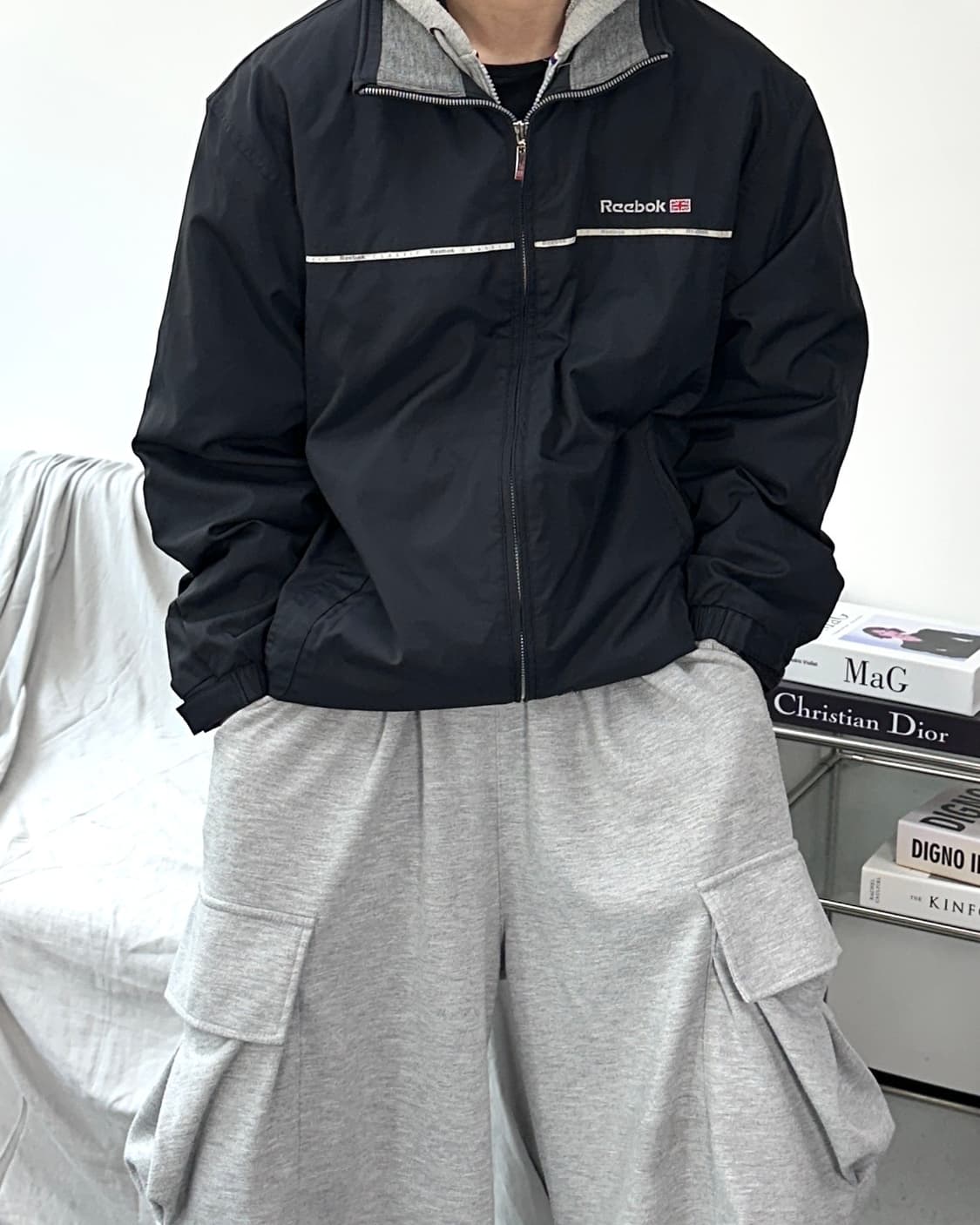 리복 올드스쿨 스몰로고 블랙 바람막이 L 상품이미지1