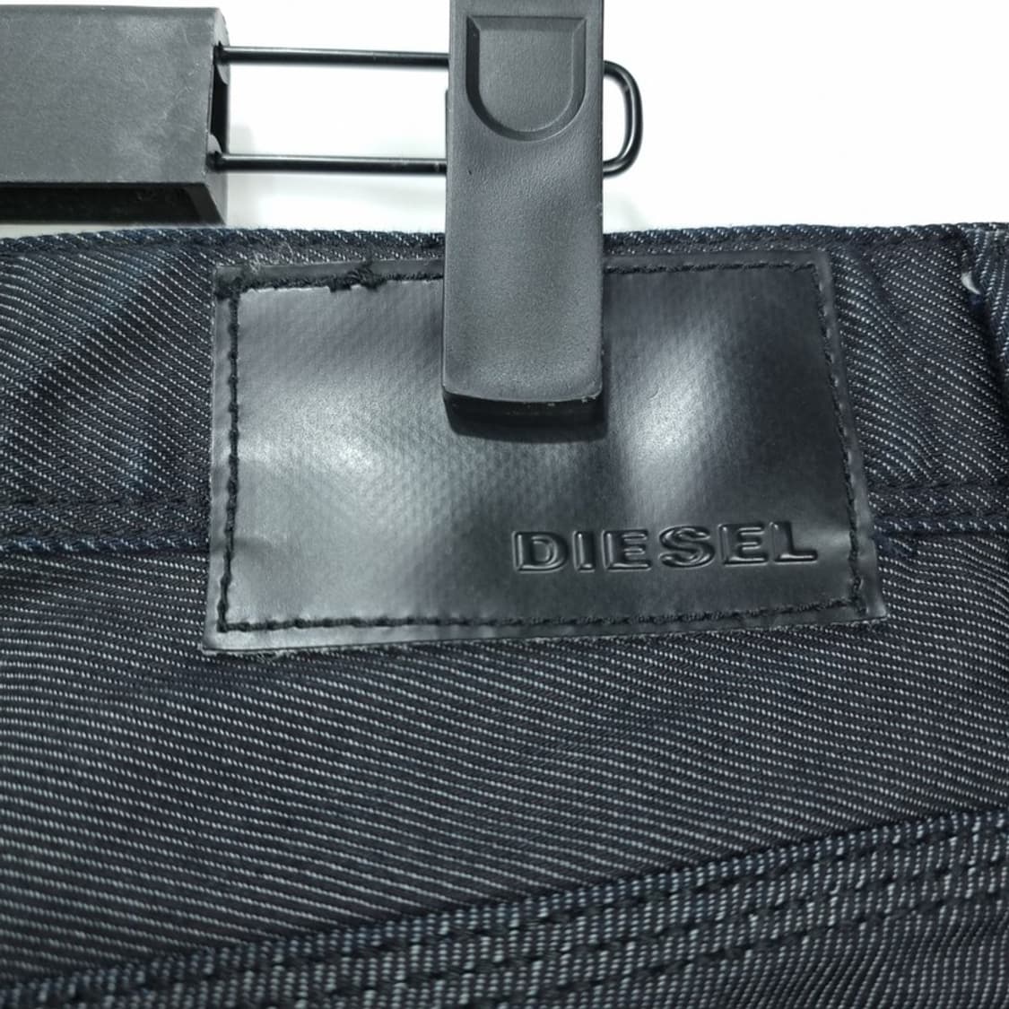 [디젤] 슬핌핏 생지 데님 팬츠 청바지 P01553 상품이미지7