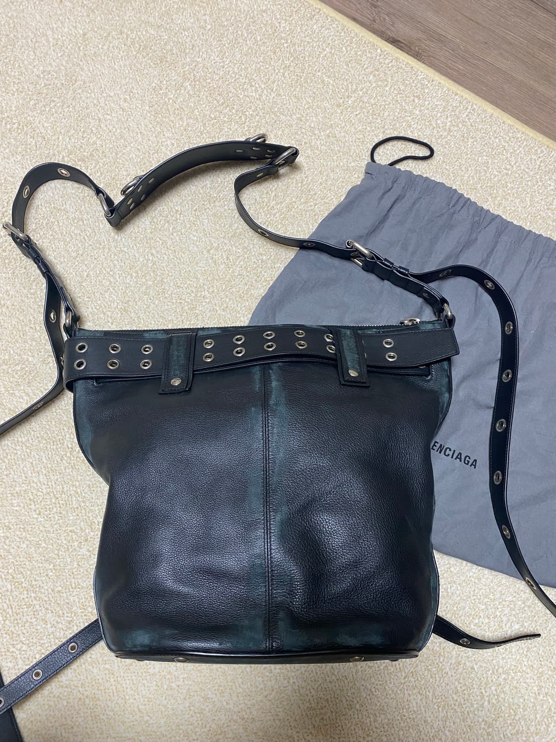 발렌시아가 Emo Bag 상품이미지4