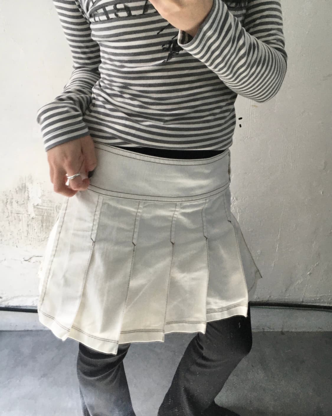 Burberry 버버리 블루라벨 화이트 플리츠 스커트 상품이미지1