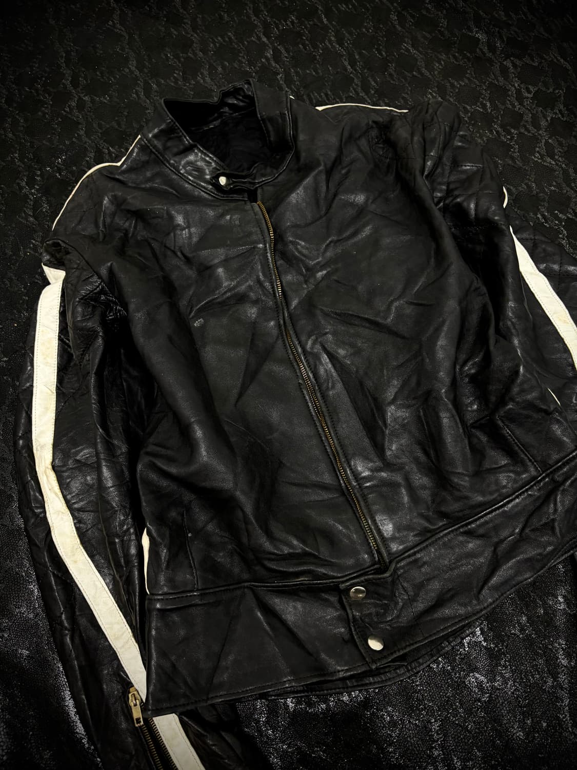 “Vintage” Chic Mood Zipper Detail Leathe 상품이미지2
