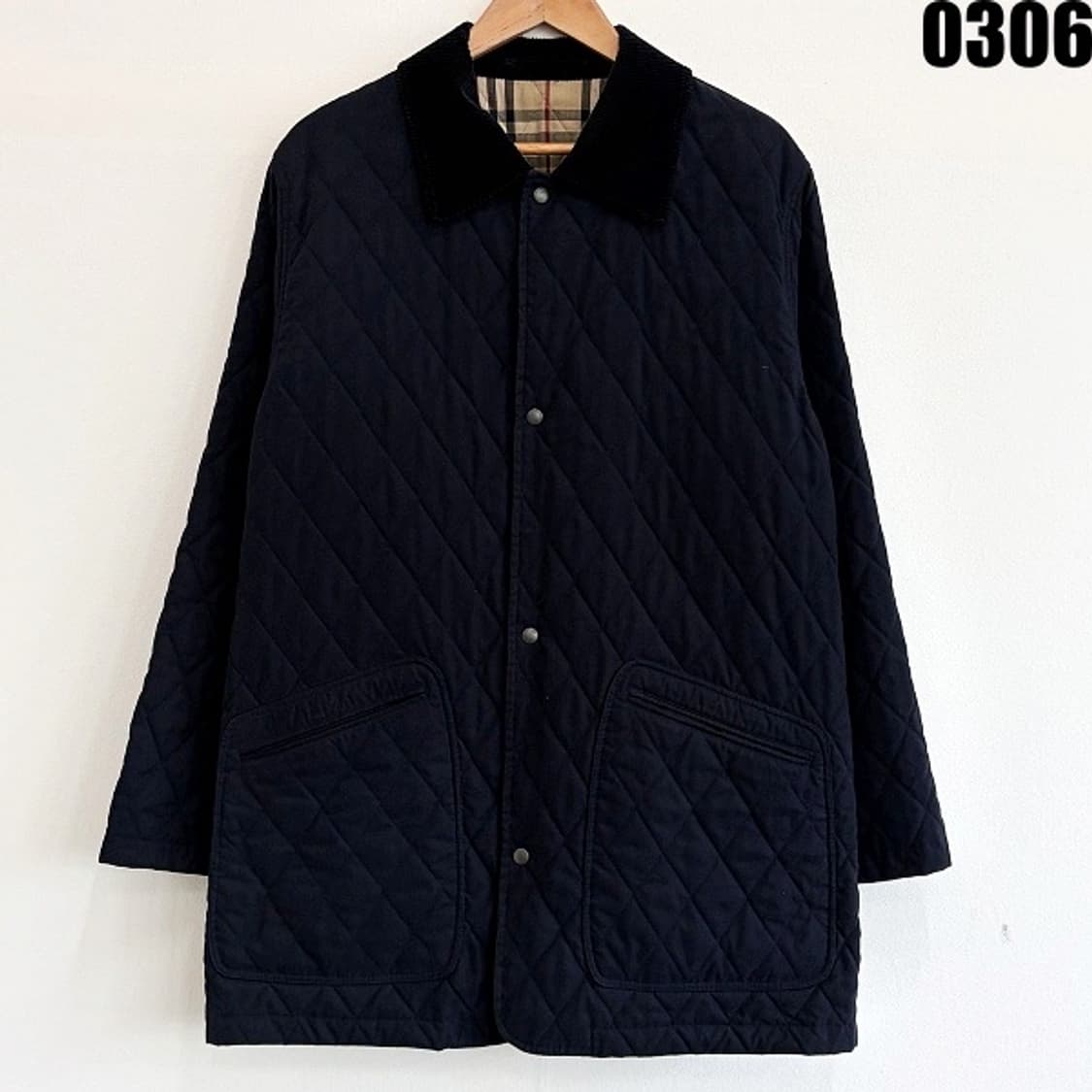 버버리 런던 클래식 퀼팅 자켓 백화점택 L 상품이미지1