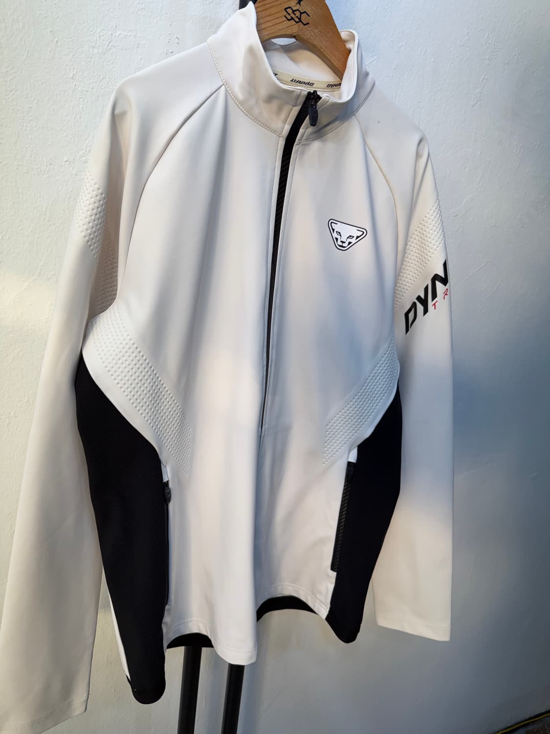 정품) 다이나핏 남성 집업 100 상품이미지2