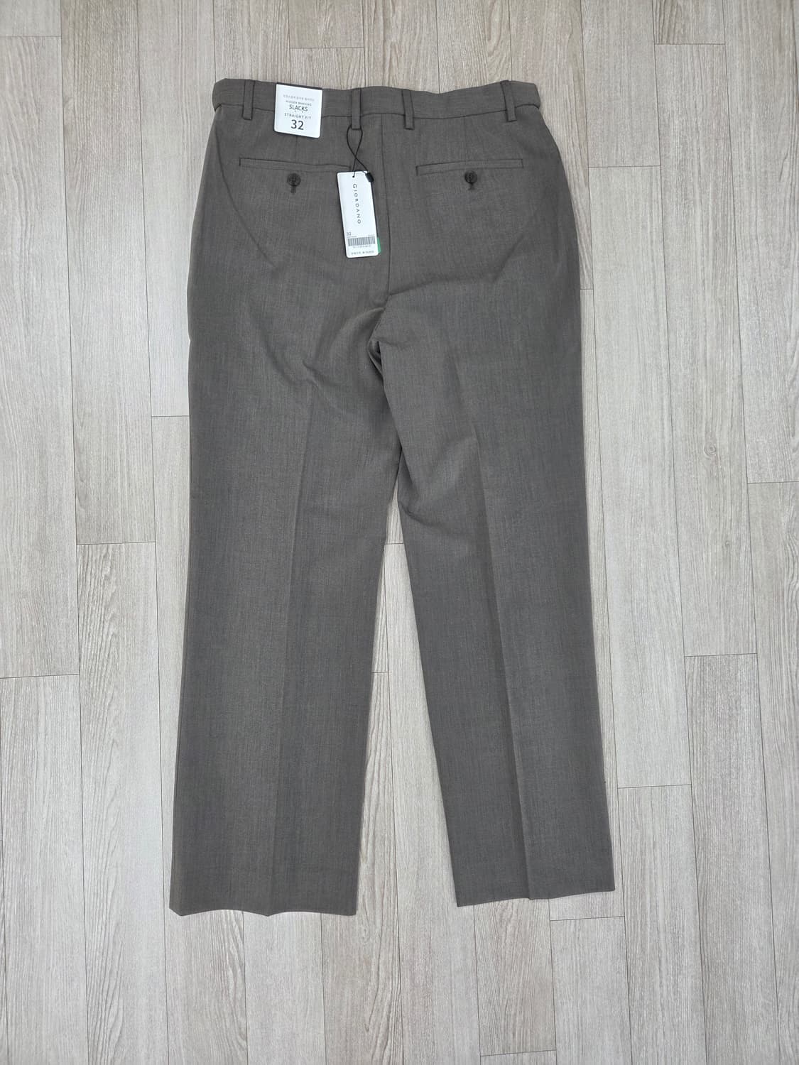 (새상품)지오다노 여름 쿨맥스 스트레이트핏 슬랙스 다크모카, 블랙 32 상품이미지3