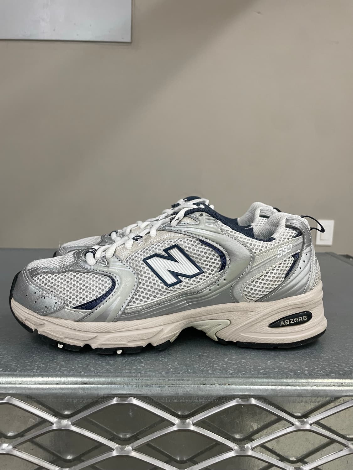 뉴발란스 530 240 상품이미지1