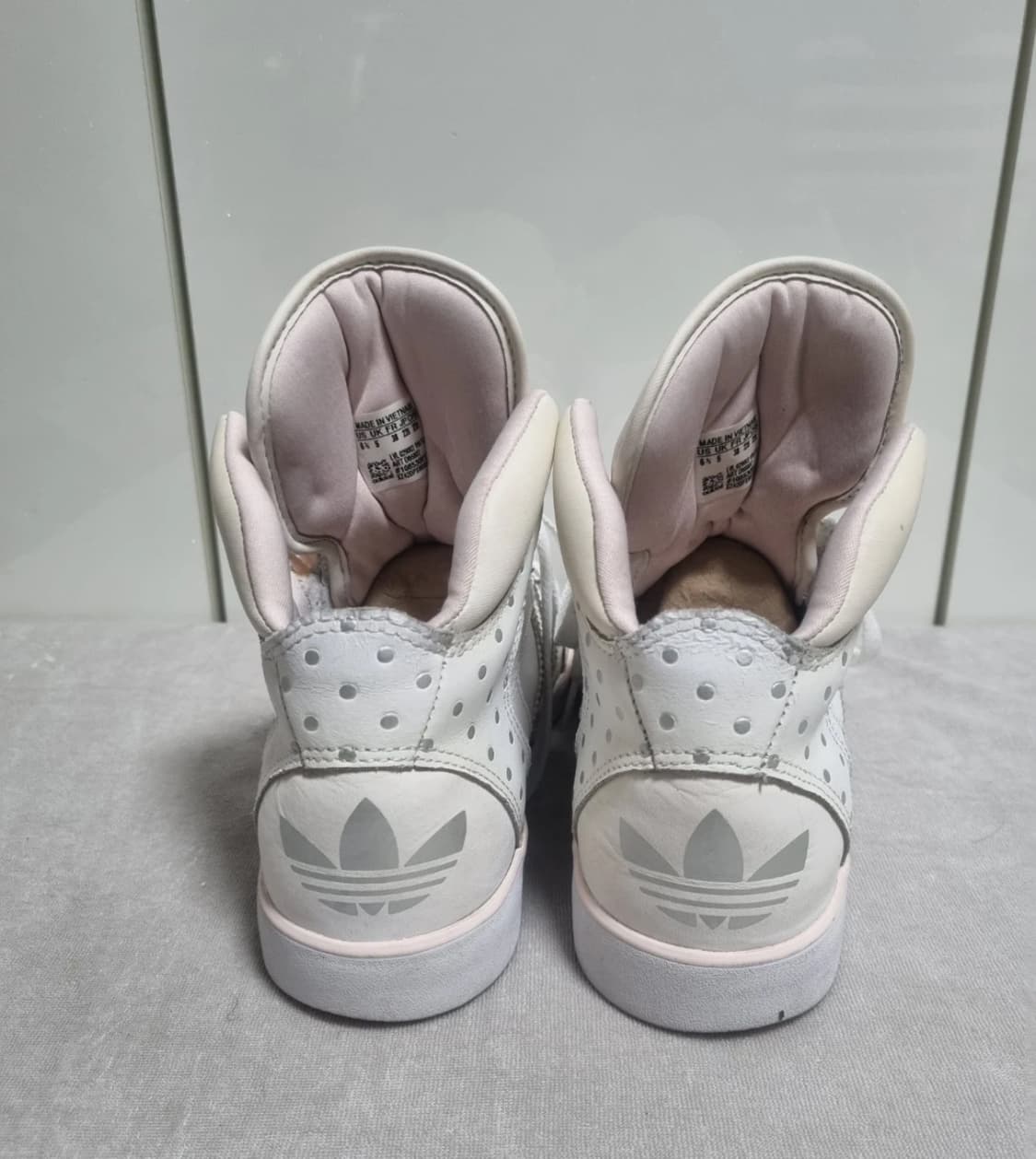 Adidas 아디다스 제레미 스캇 메트로 스니커즈 235  상품이미지4