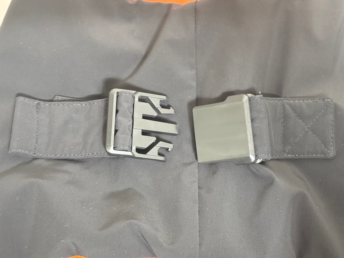 아디다스 러닝 패딩 보온 베스트 양면 상품이미지7