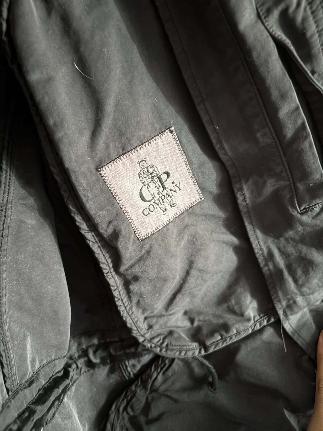 Cp컴퍼니 롱야상자켓 다크그레이 상품이미지6