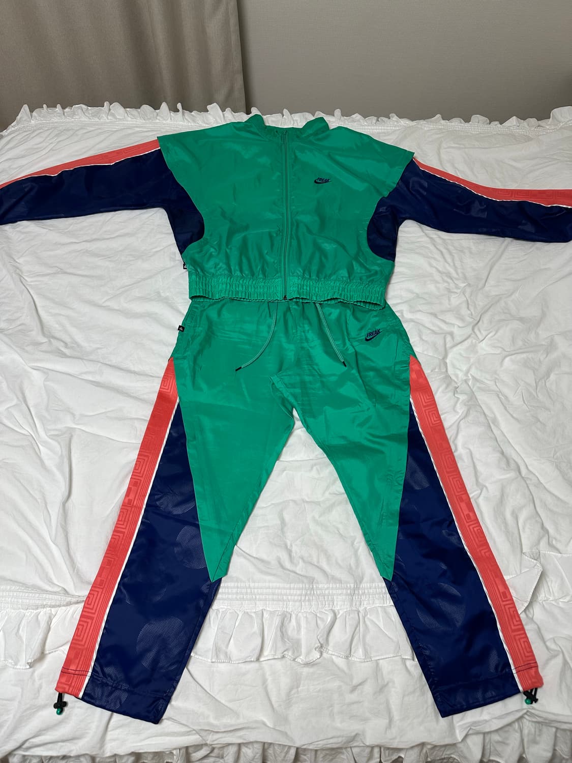 나이키 야니스 트레이닝복 셋업 세트 상품이미지1