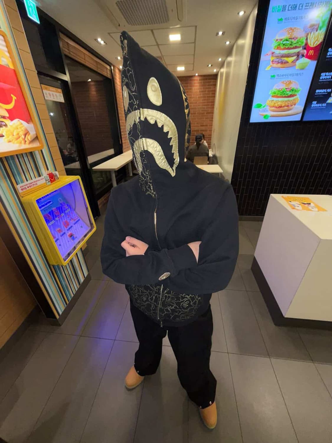 베이프 23주년 금장 후드집업 교신 상품이미지1