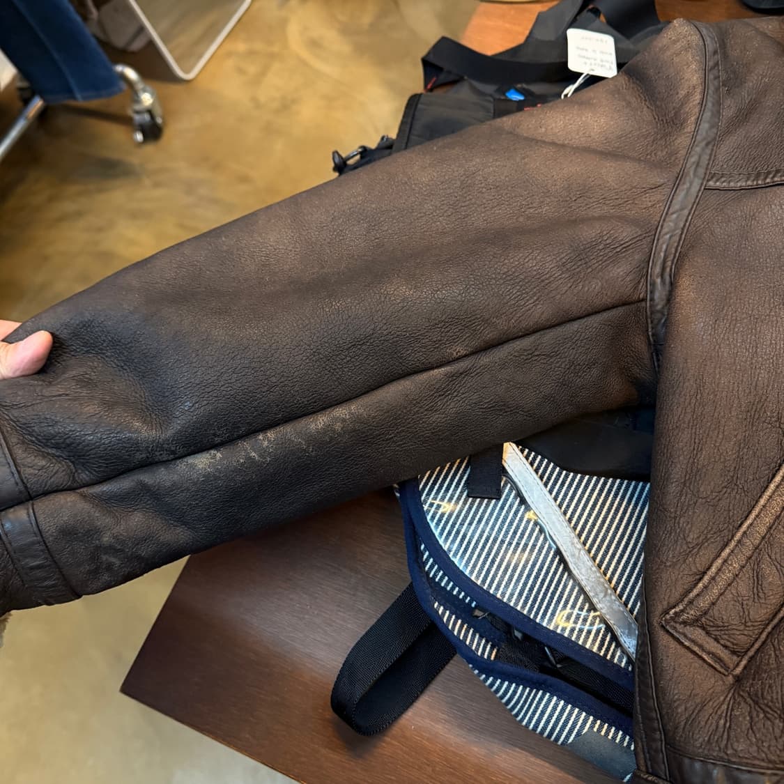 AVIATION B3 무스탕 무통 리얼레더 M ~ L 상품이미지5