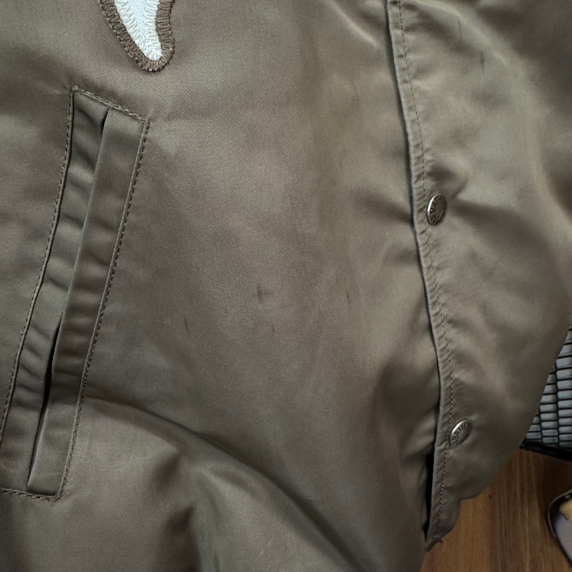 00s 베이프 오리지널 바시티 자켓 전면 빅로고 포인트 카키브라운 상품이미지9