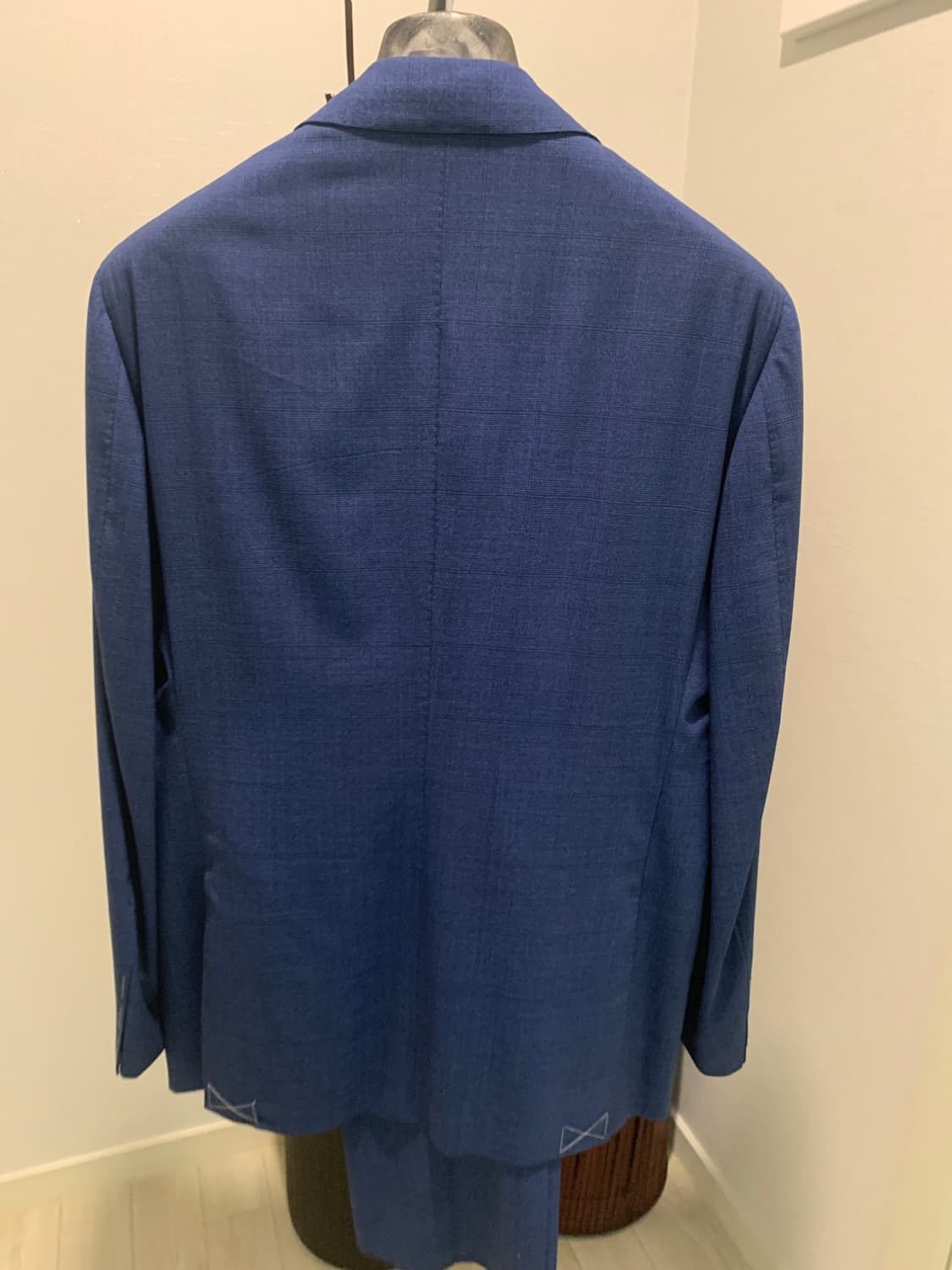 체사레 아톨리니 수트 52 새상품 상품이미지3