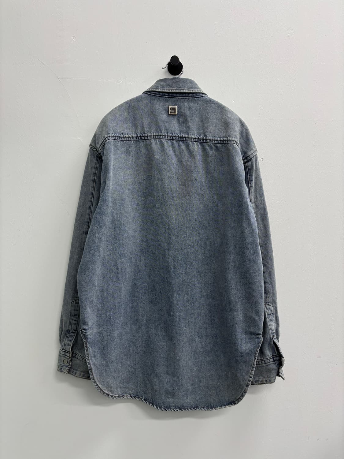 SOLID HOMME(솔리드옴므) 오버사이즈 데님 셔츠 자켓 상품이미지3