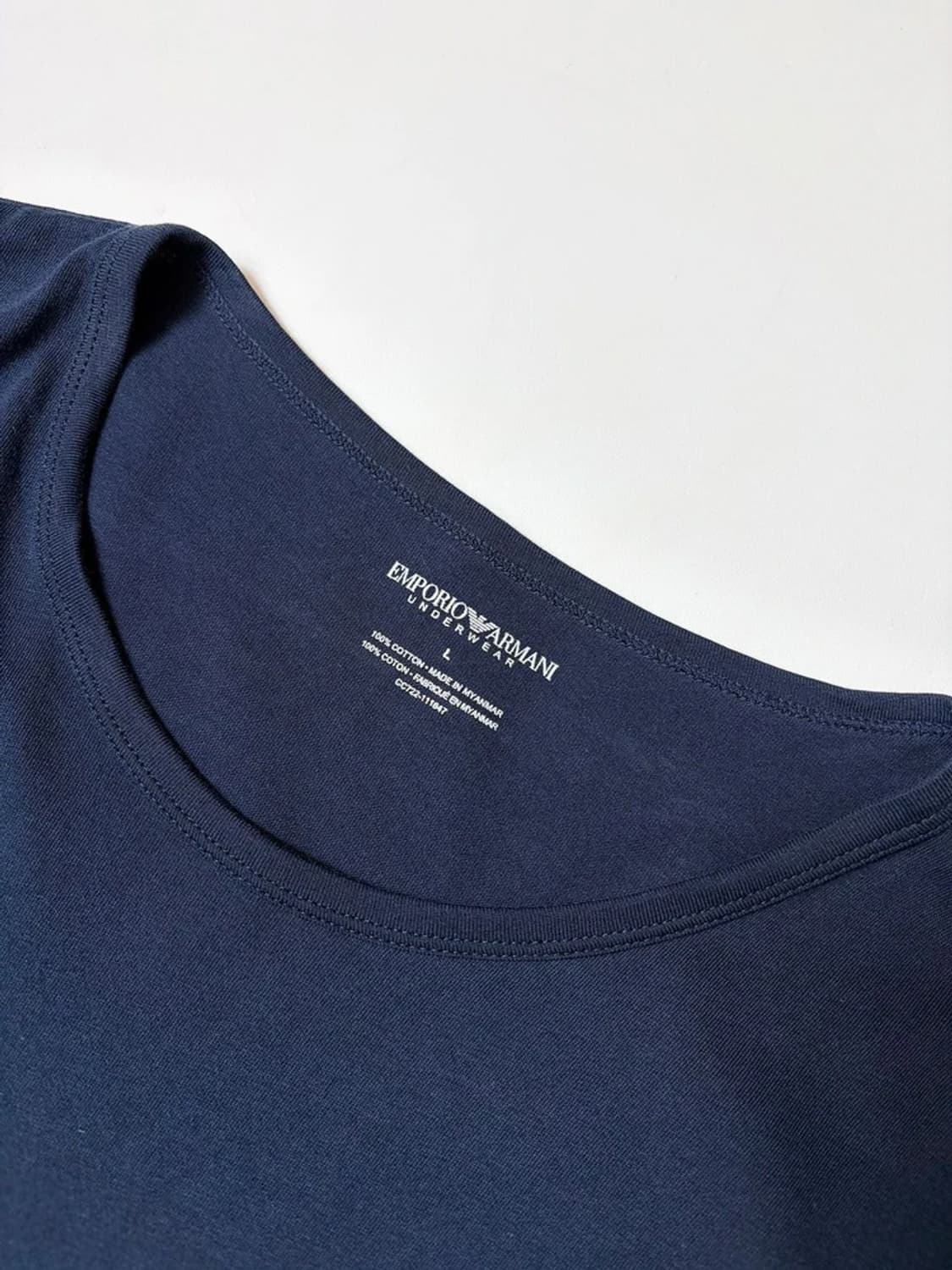 엠포리오 아르마니 스몰 로고 반팔 티셔츠 PN9249 상품이미지5