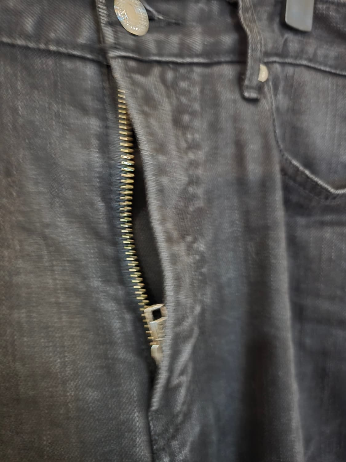 모드나인.mod9 블랙데님진 32사이즈입니다. 상품이미지2