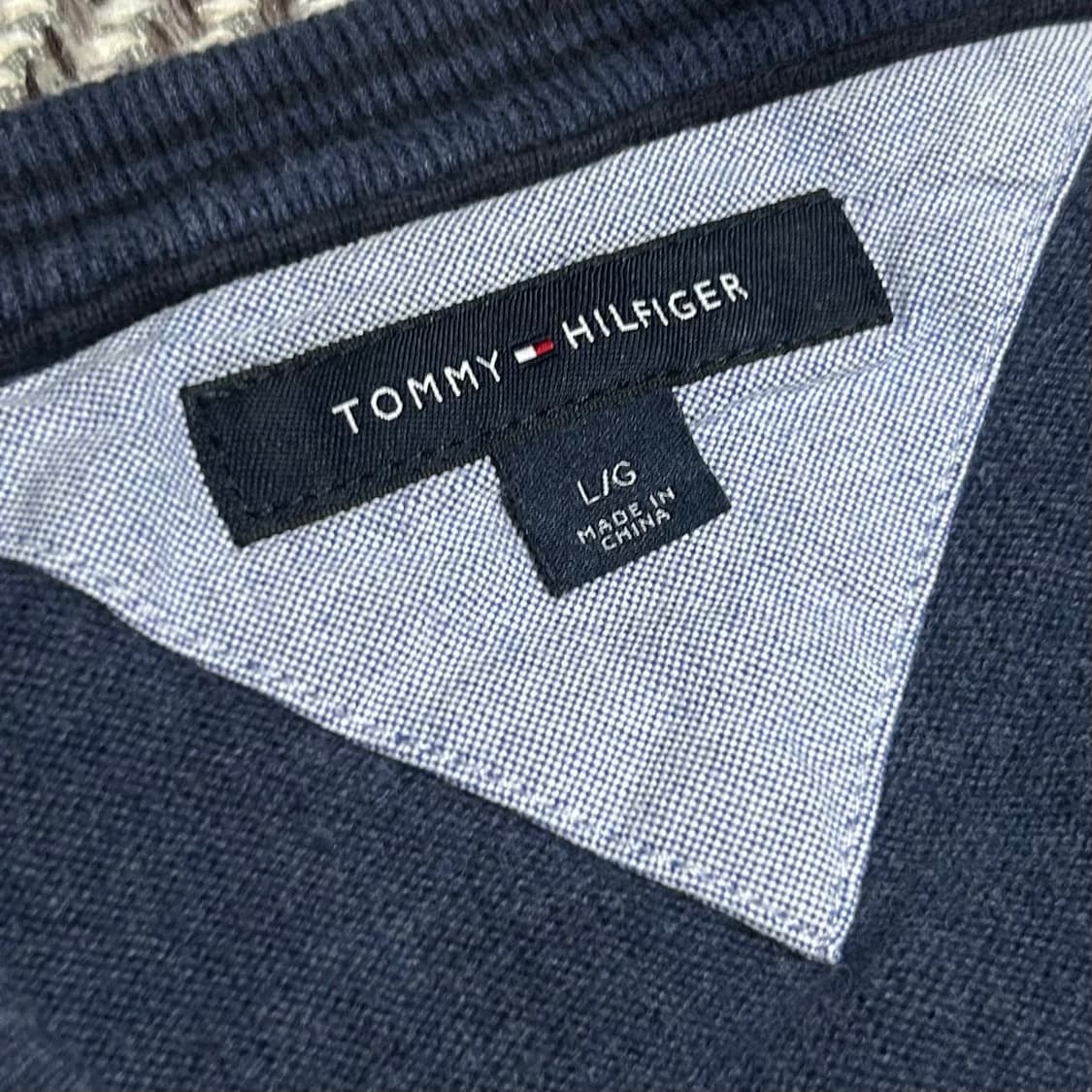 [L] Tommy 타미힐피거 코튼 브이넥 니트 상품이미지4